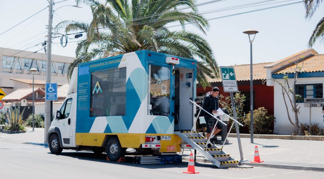 los-pelambres-operativo-movil-empleabilidad