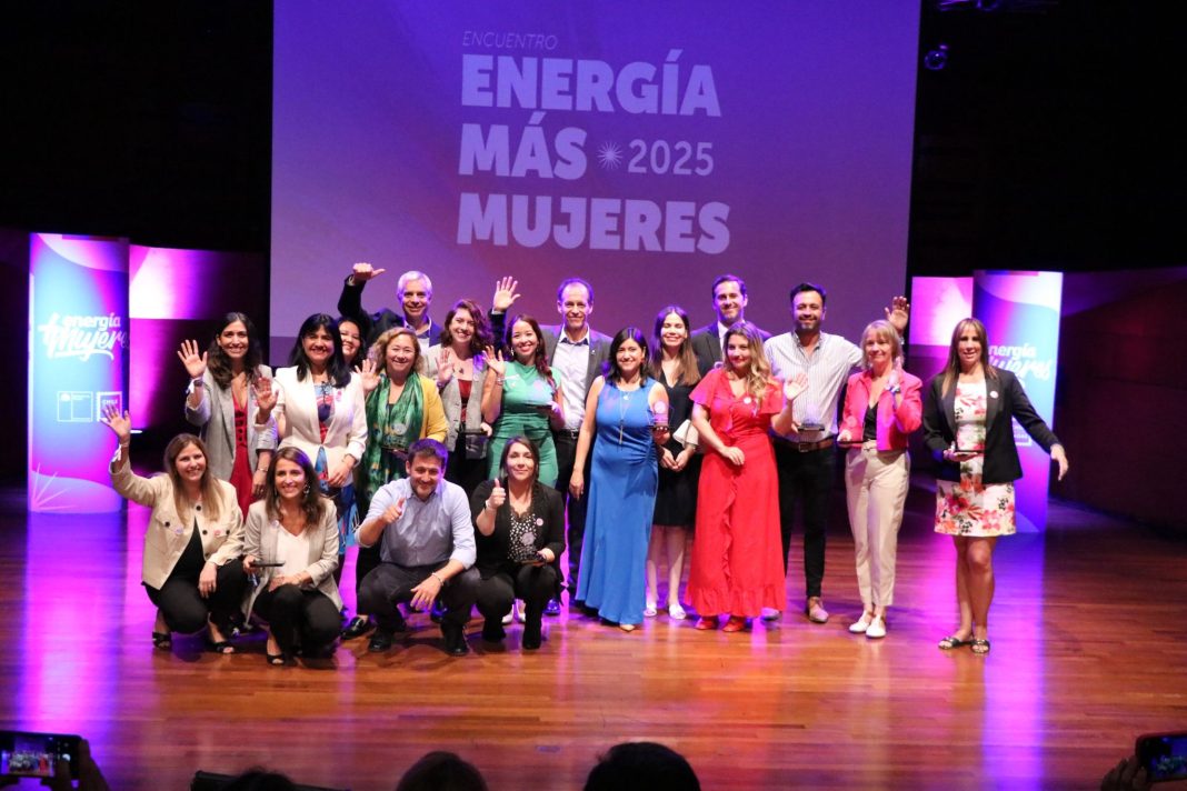 ministerio-energia-celebra-energia-mas-mujeres-2025