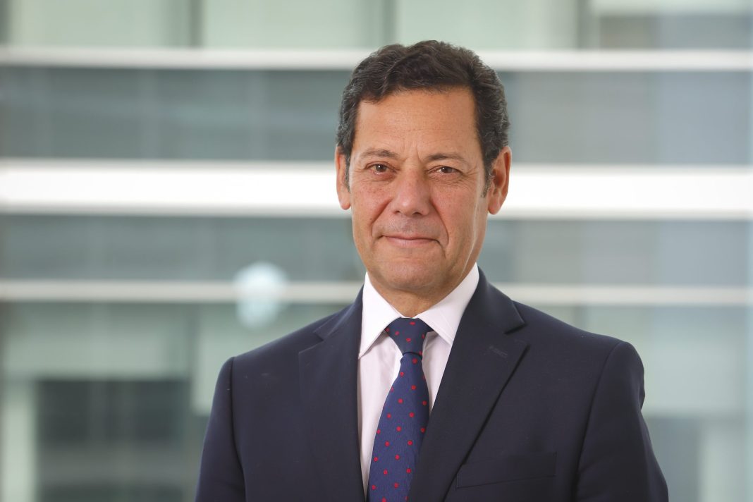 El presidente del Consejo Minero, Joaquín Villarino, apuntó contra el impulso a medidas sobre concesiones marítimas, desalinización y patrimonio cultural.