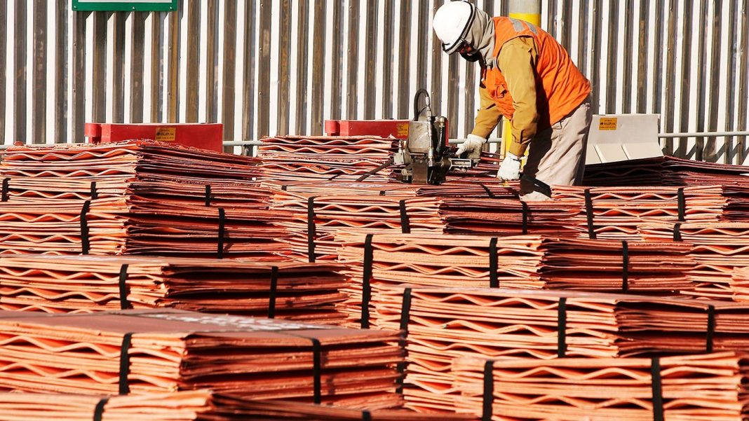 Cochilco y Banco Central sellan alianza para robustecer análisis del sector minero